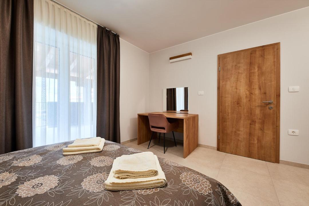 Posestvo Rouna - Winery And Apartments Випава Екстериор снимка
